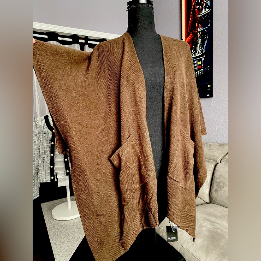 Cardigan - Picture 2 of 7